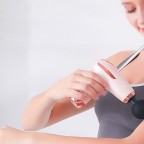 Constant temperature deep vibration massage gun