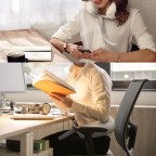 Smart charging electric inflatable U neck pillow